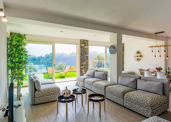 The View By Interhome Isola Comacina